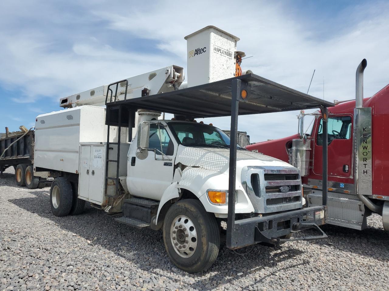 Ford F-750