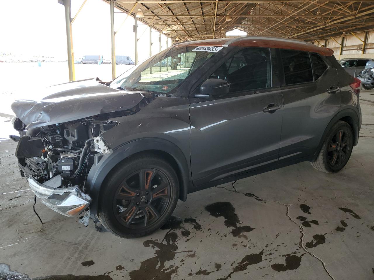 2020 Nissan Kicks sr SR