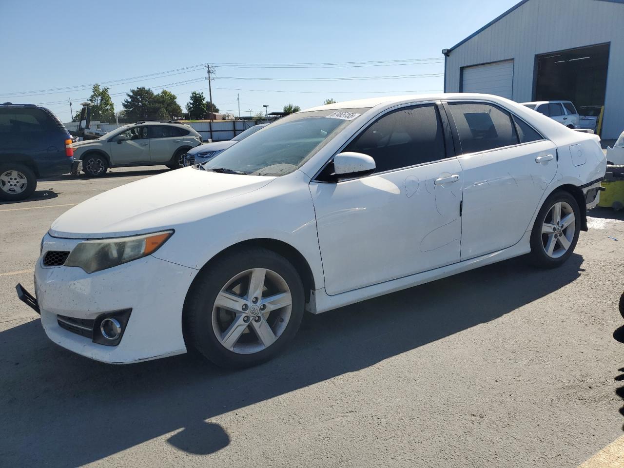 2014 Toyota Camry l L