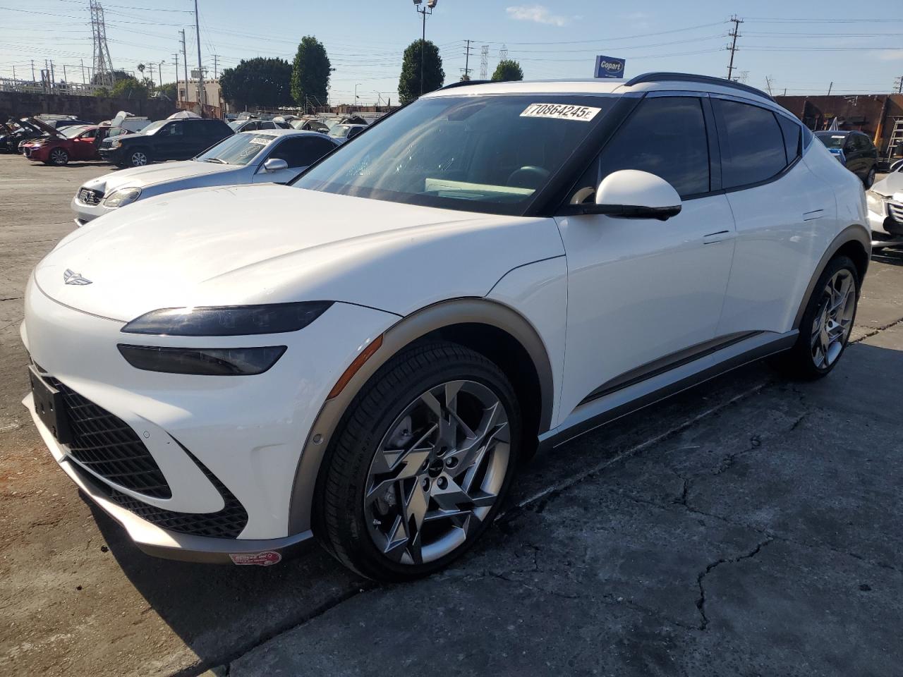 Genesis Gv60