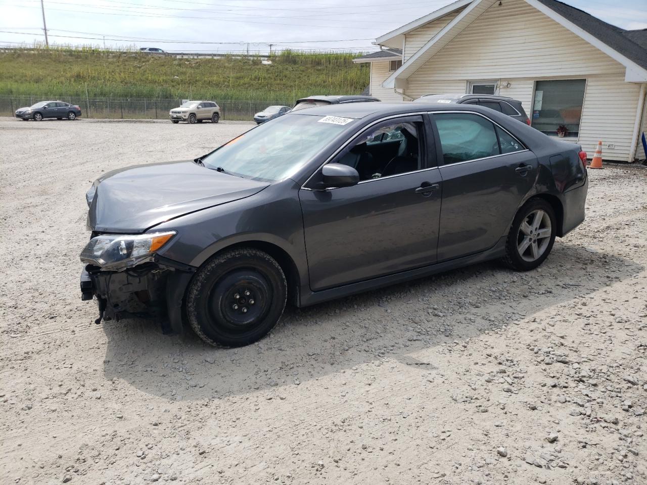 2014 Toyota Camry l L