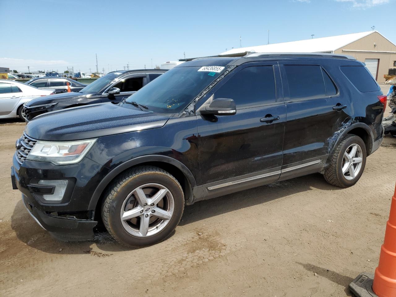 2016 Ford Explorer x XLT