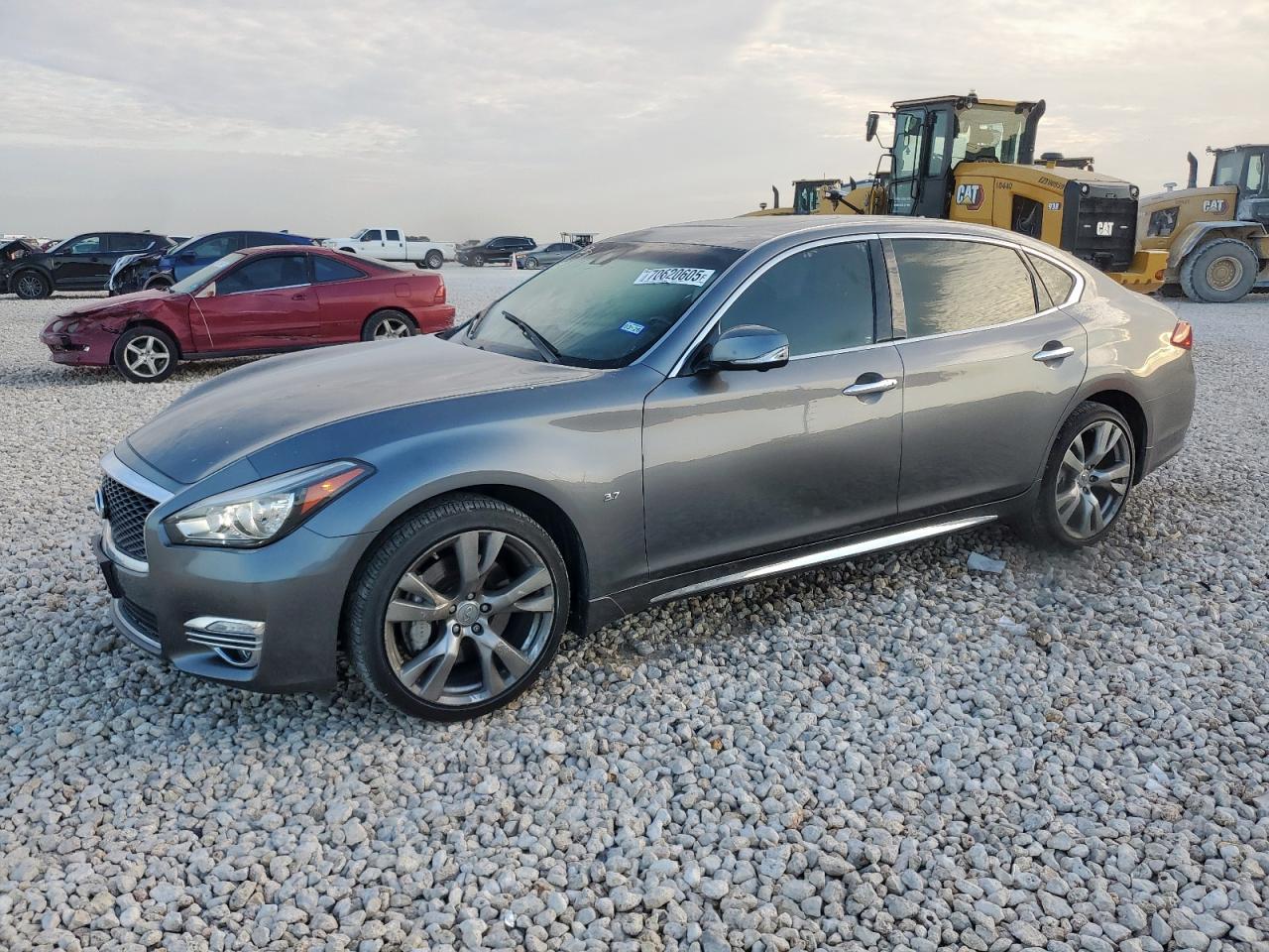 2019 Infiniti Q70