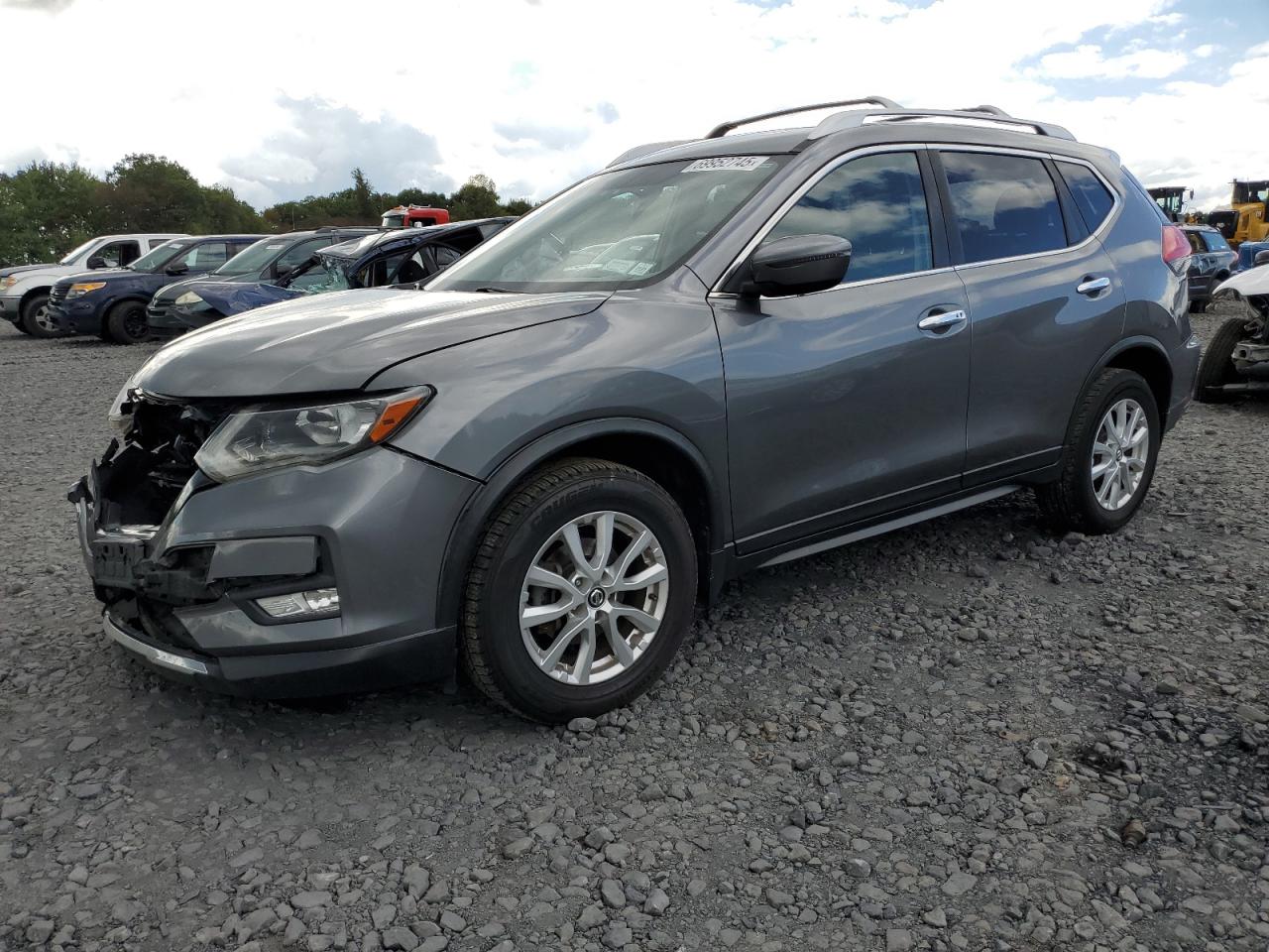 2017 Nissan Rogue s S