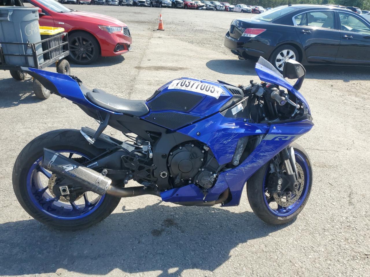 Yamaha Yzfr1