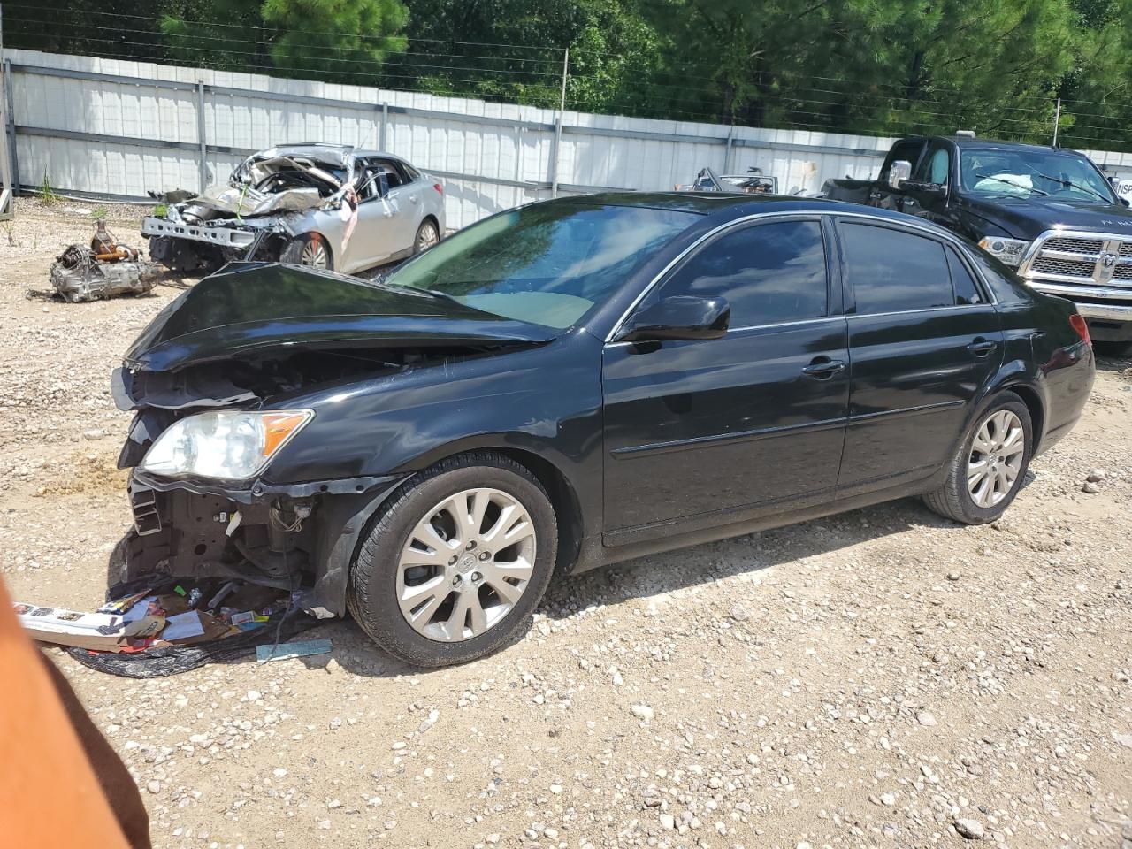 2008 Toyota Avalon xl XL