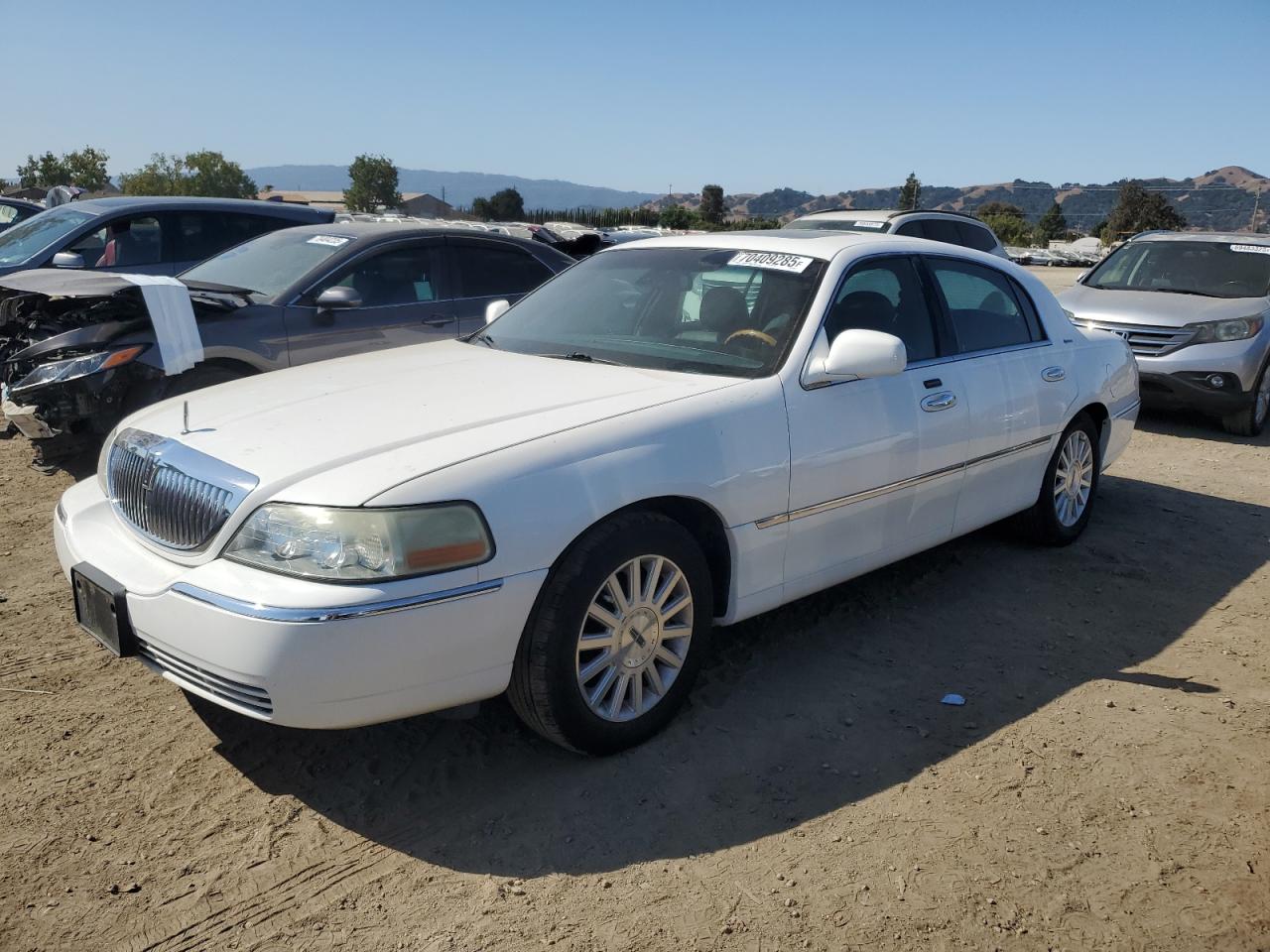 2003 Lincoln Town Car