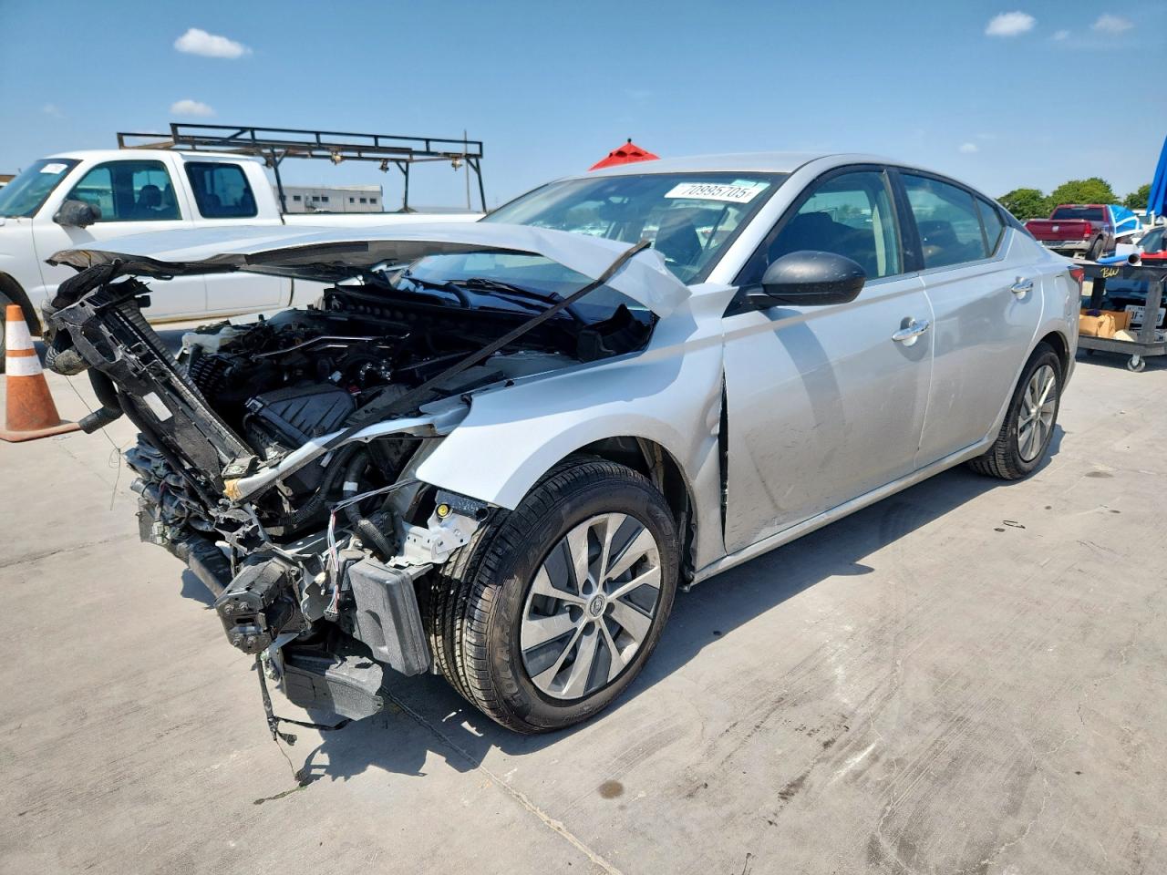 2024 Nissan Altima s S