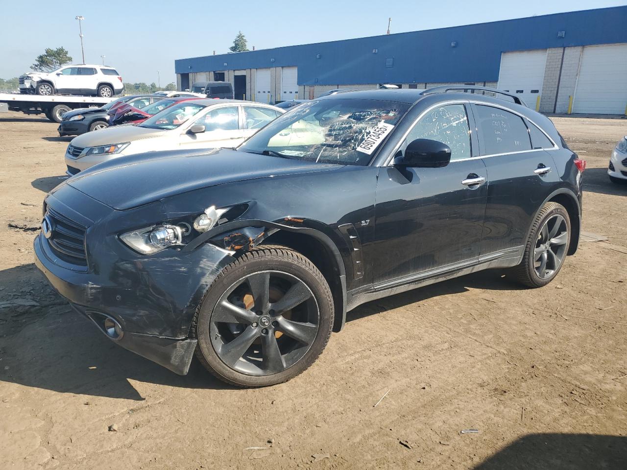 2016 Infiniti Qx70