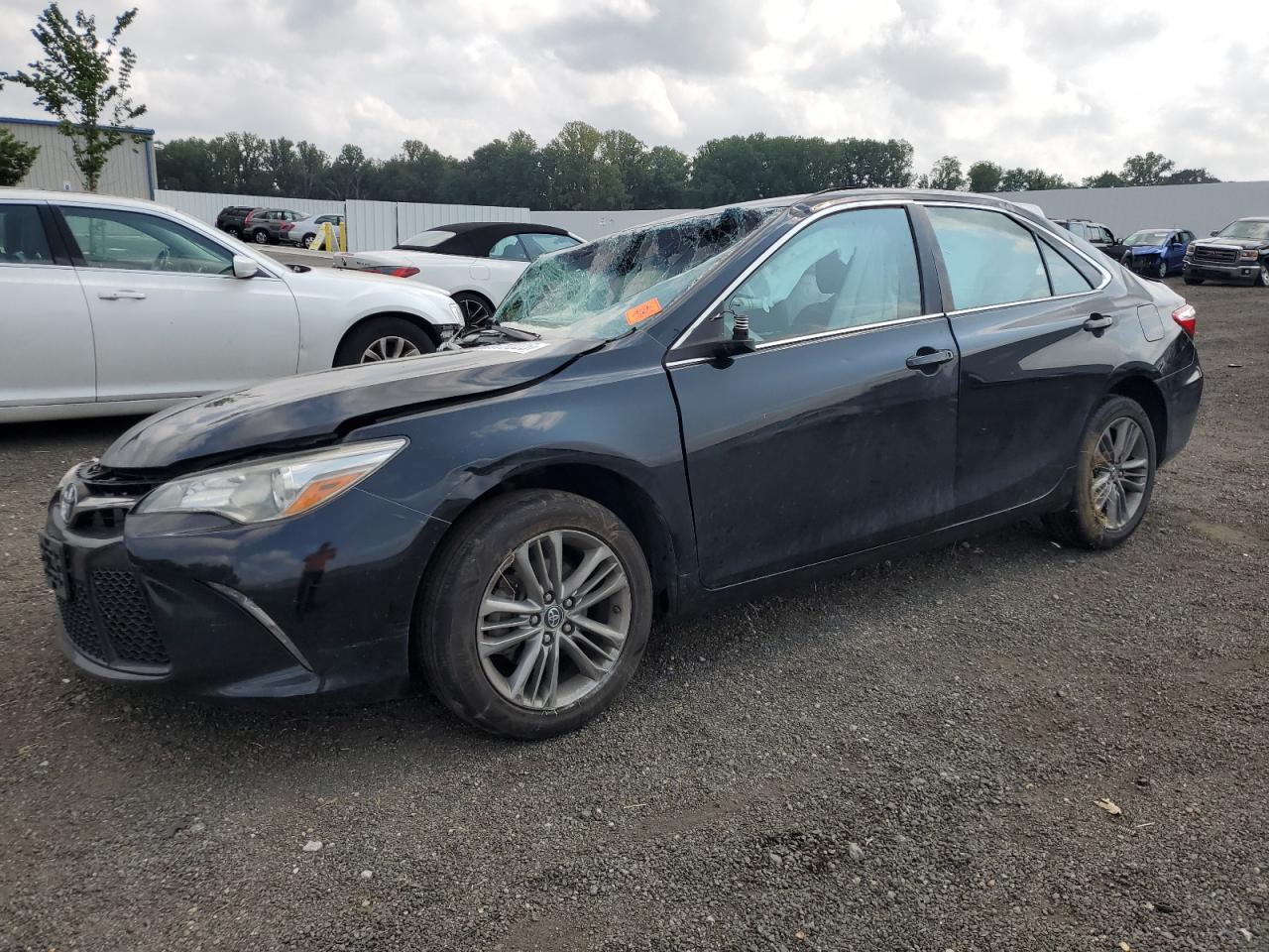 2017 Toyota Camry le LE