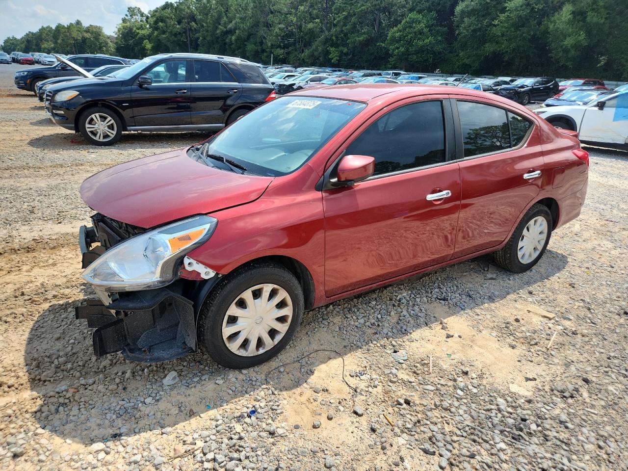 2019 Nissan Versa s S