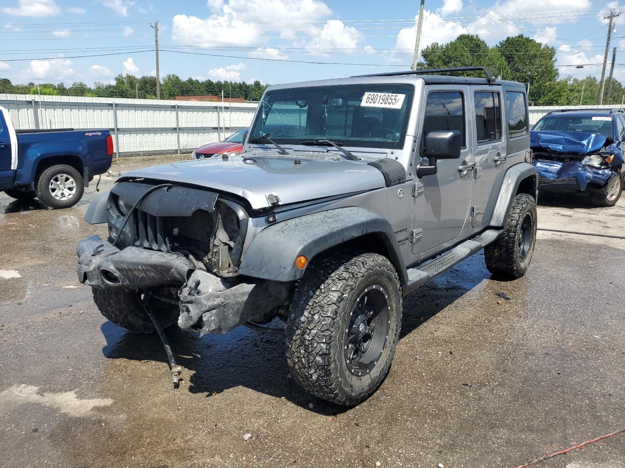 2014 Jeep Wrangler u SPORT