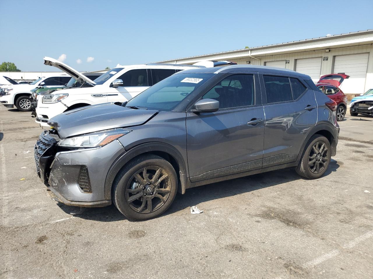 2024 Nissan Kicks sv SV