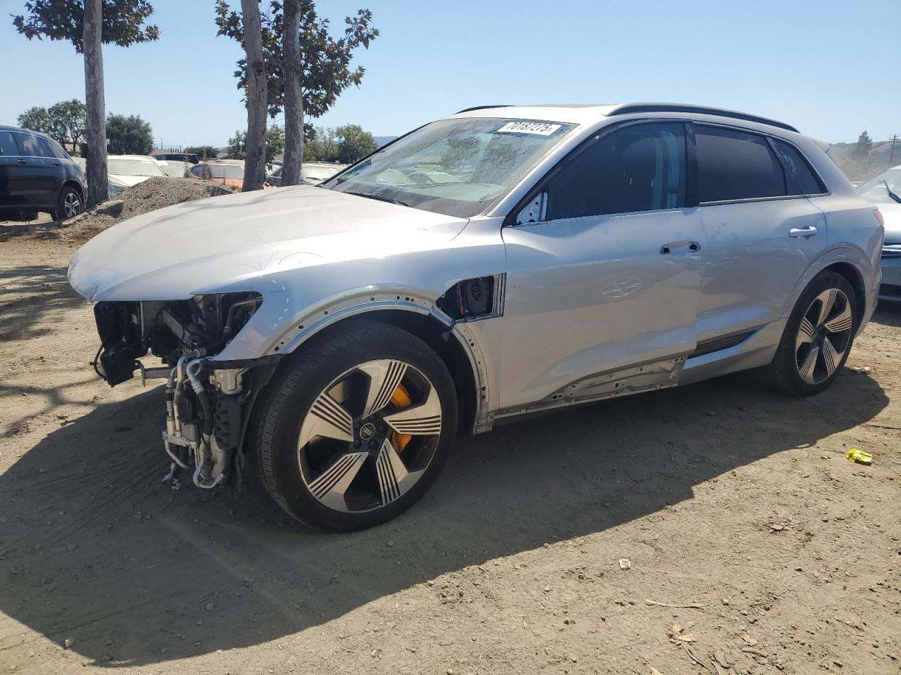 Audi E-tron premium plus