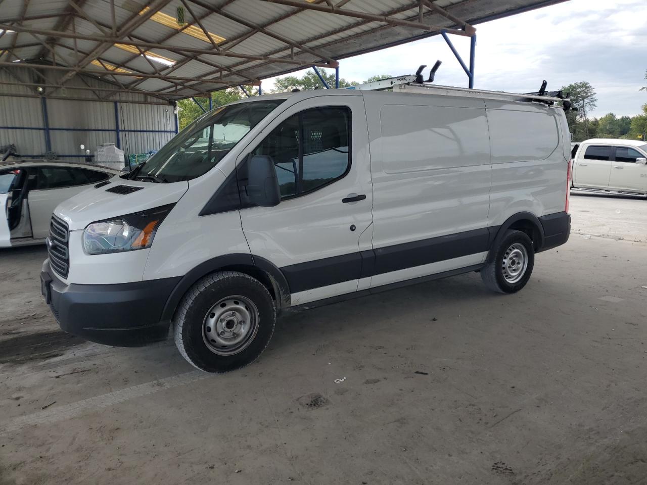 2019 Ford Transit t- T-150