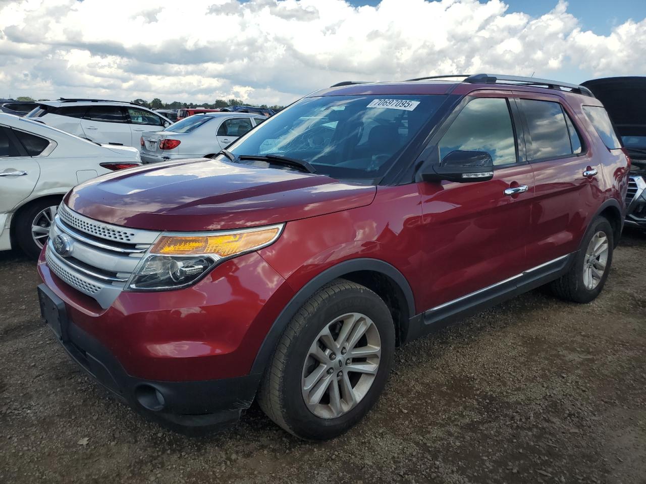 2014 Ford Explorer x XLT