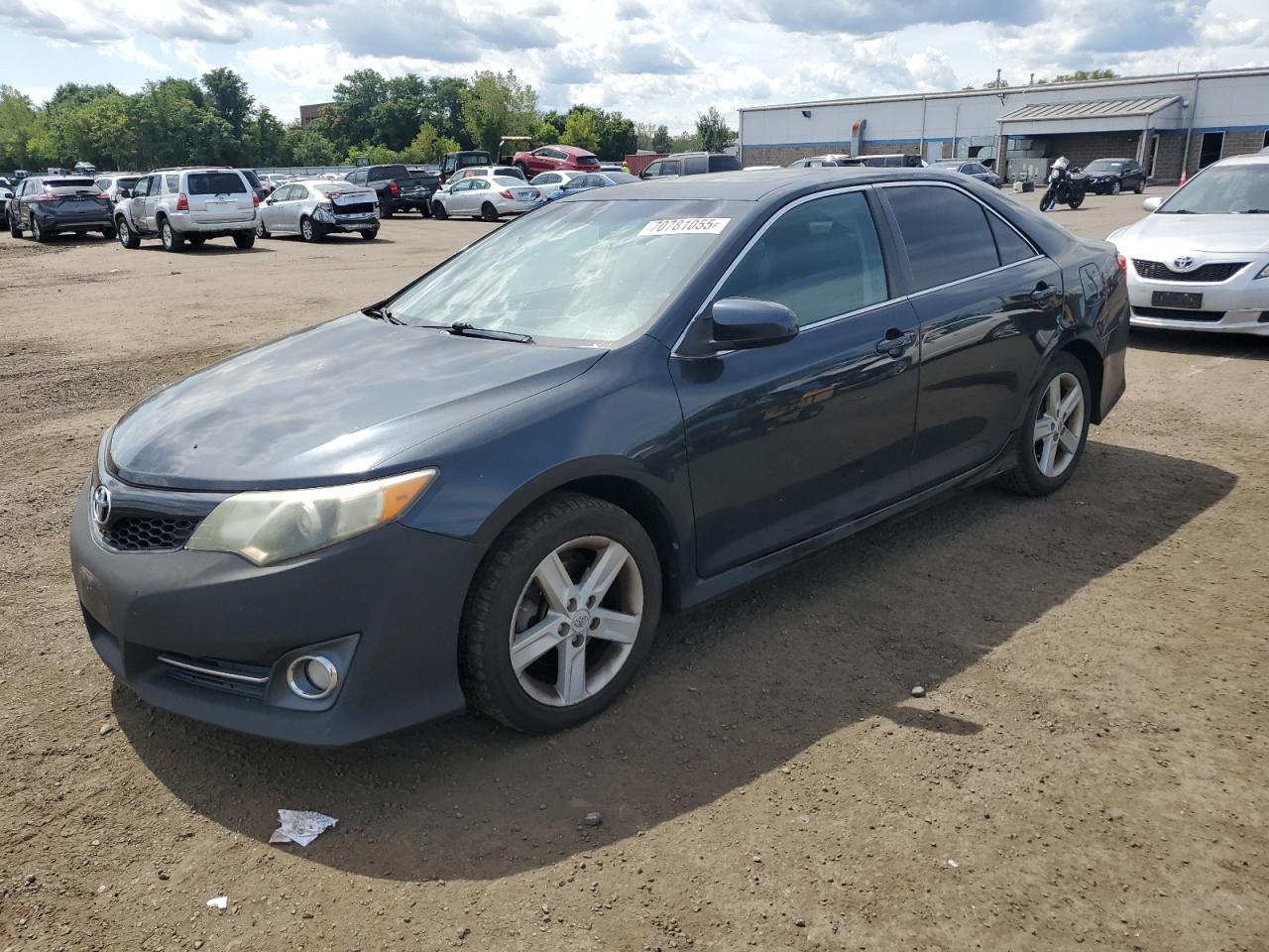 2012 Toyota Camry base BASE