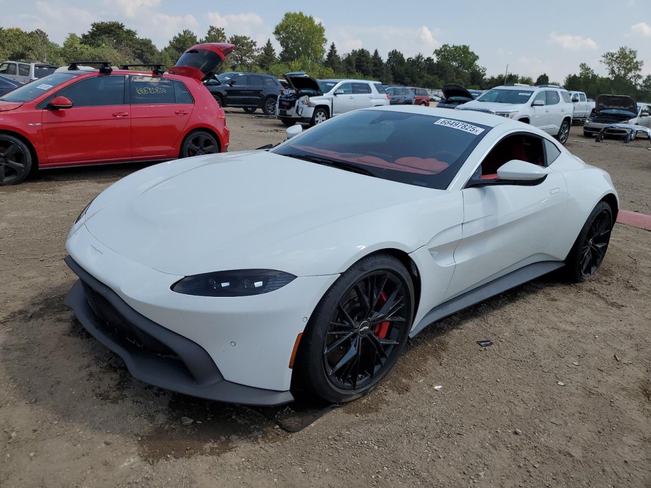 2023 Aston martin Vantage