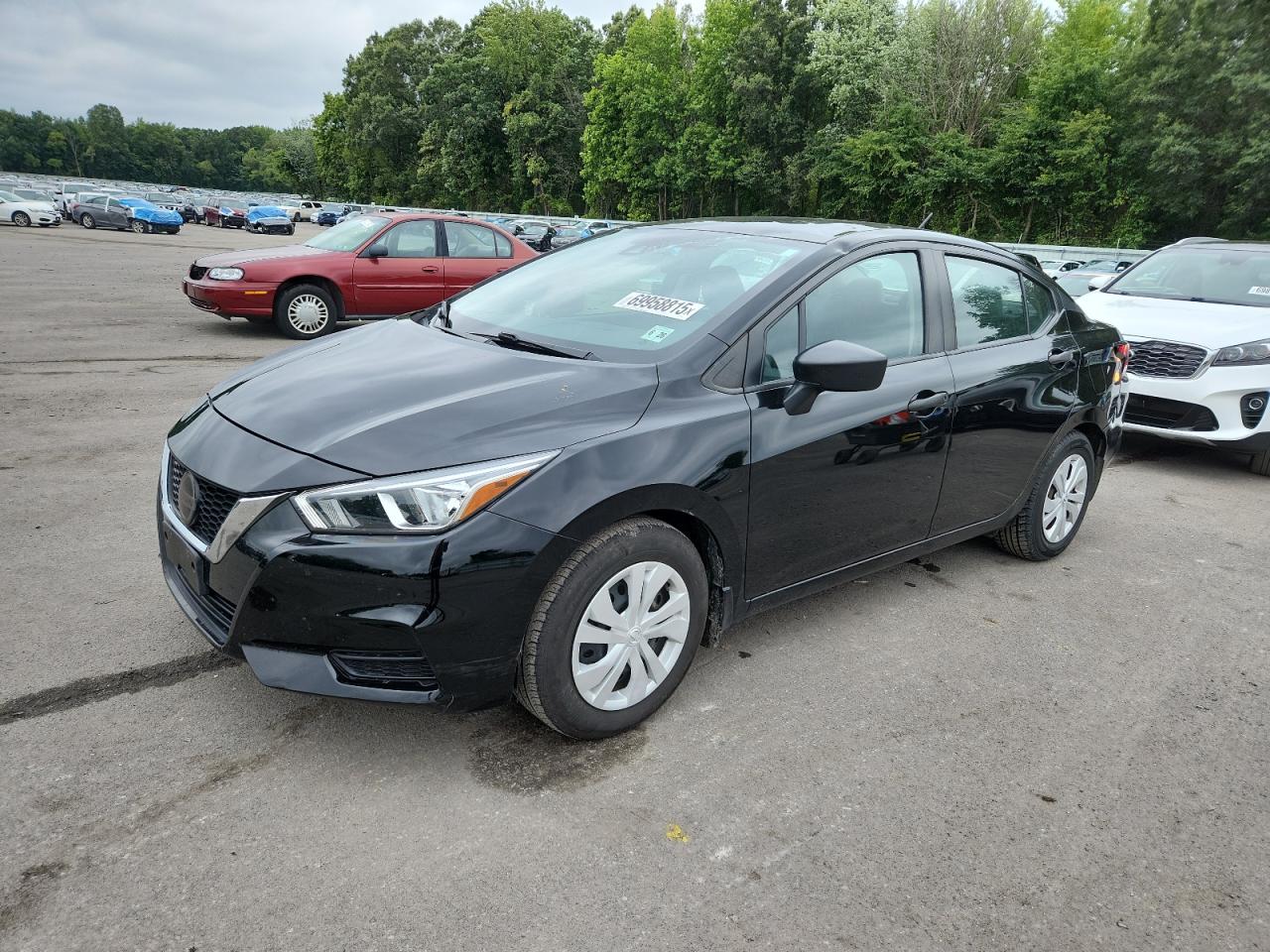 2021 Nissan Versa s S