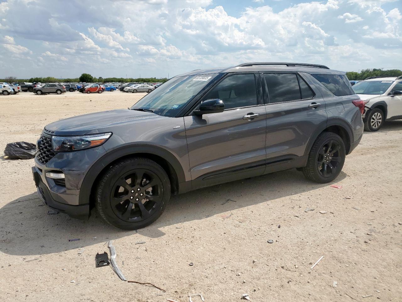 2023 Ford Explorer s ST-LINE