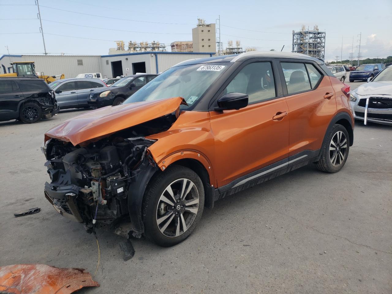 2020 Nissan Kicks sr SR