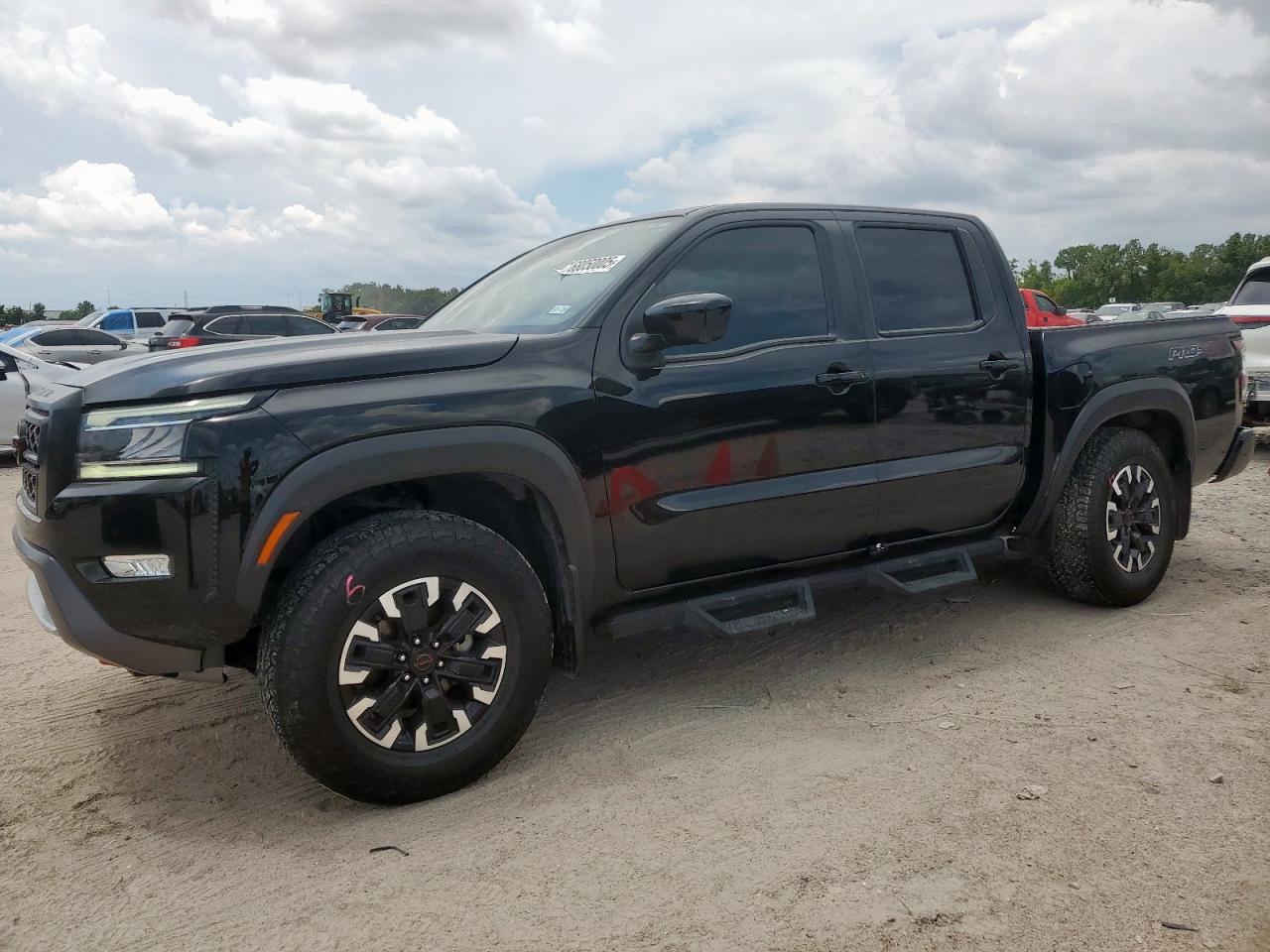 2023 Nissan Frontier s S