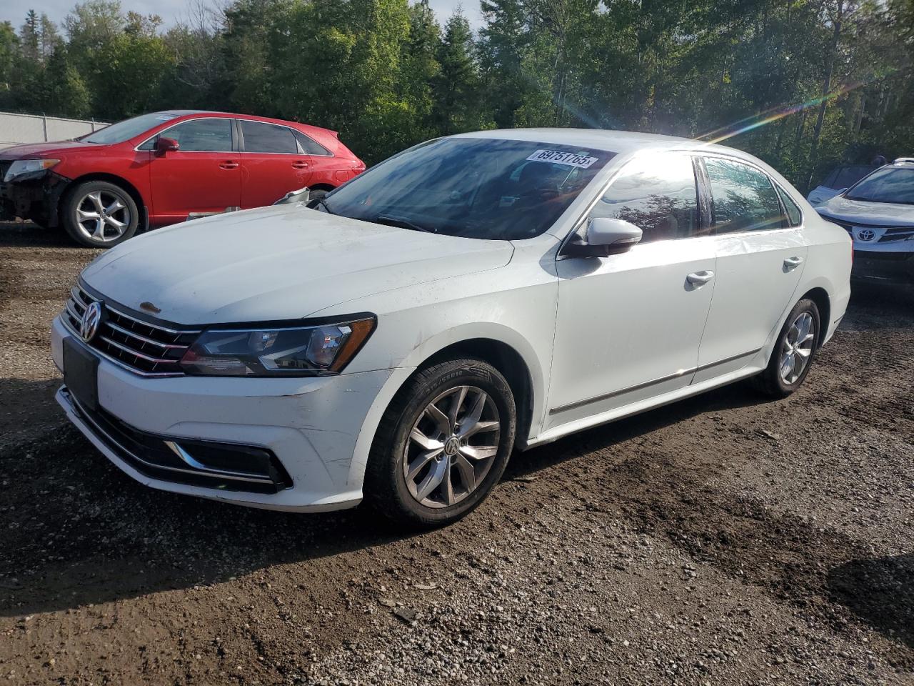 2016 Volkswagen Passat s S