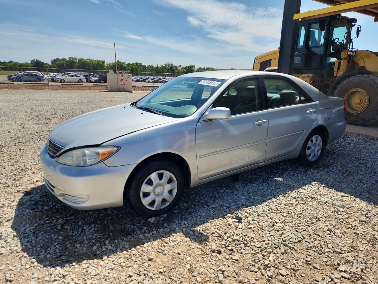 2003 Toyota Camry le LE