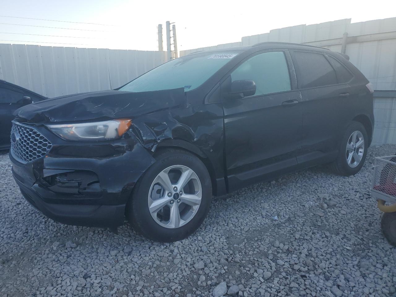 2024 Ford Edge se SE