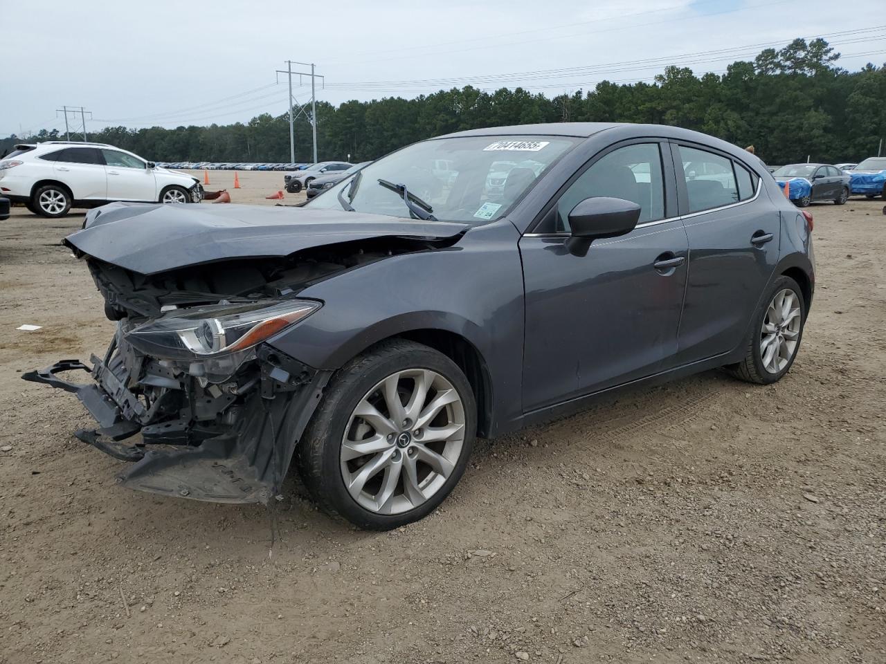 2016 Mazda 3 grand to GRAND TOURING