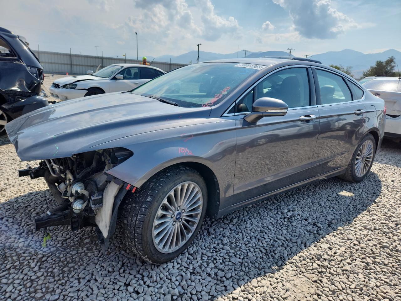 Ford Fusion tit