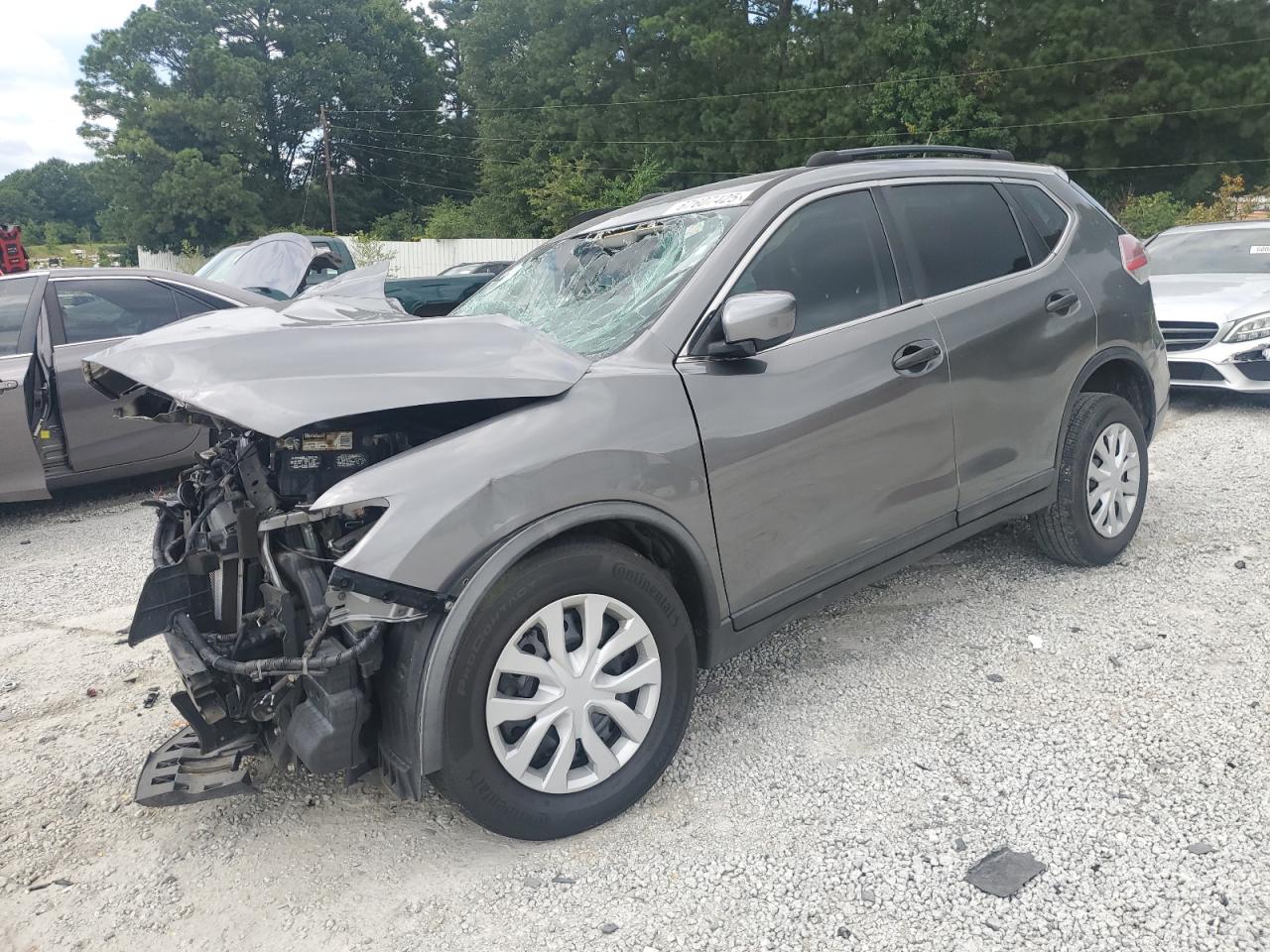 2016 Nissan Rogue s S