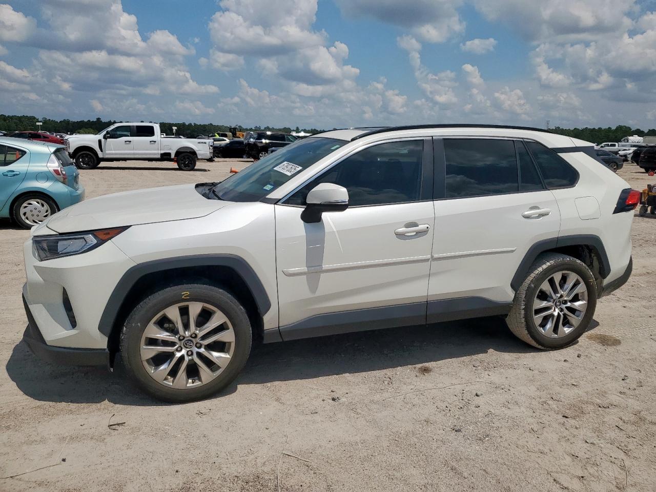 2021 Toyota Rav4 xle p XLE PREMIUM