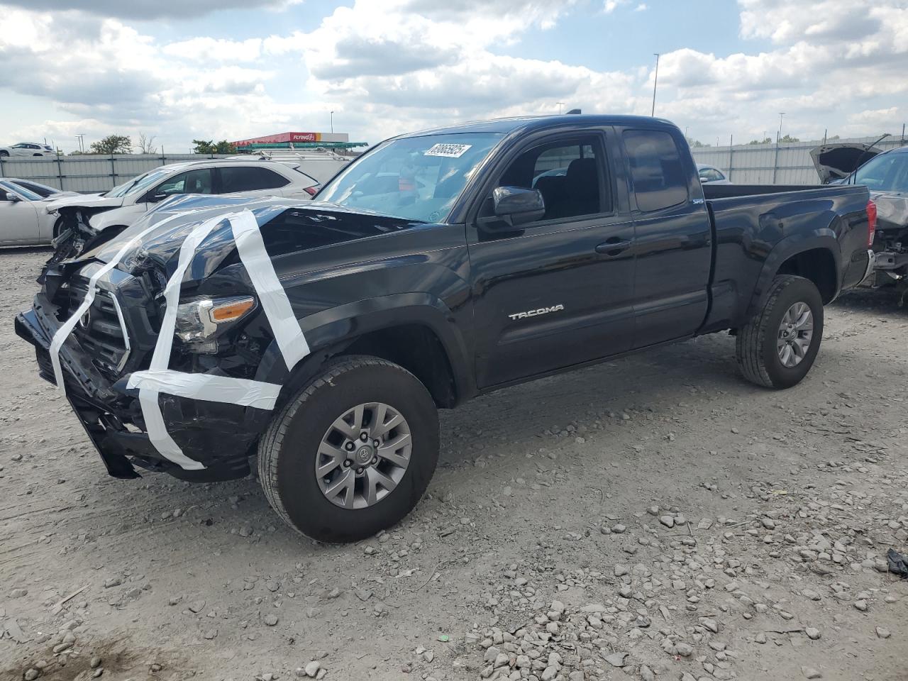 2017 Toyota Tacoma acc ACCESS CAB