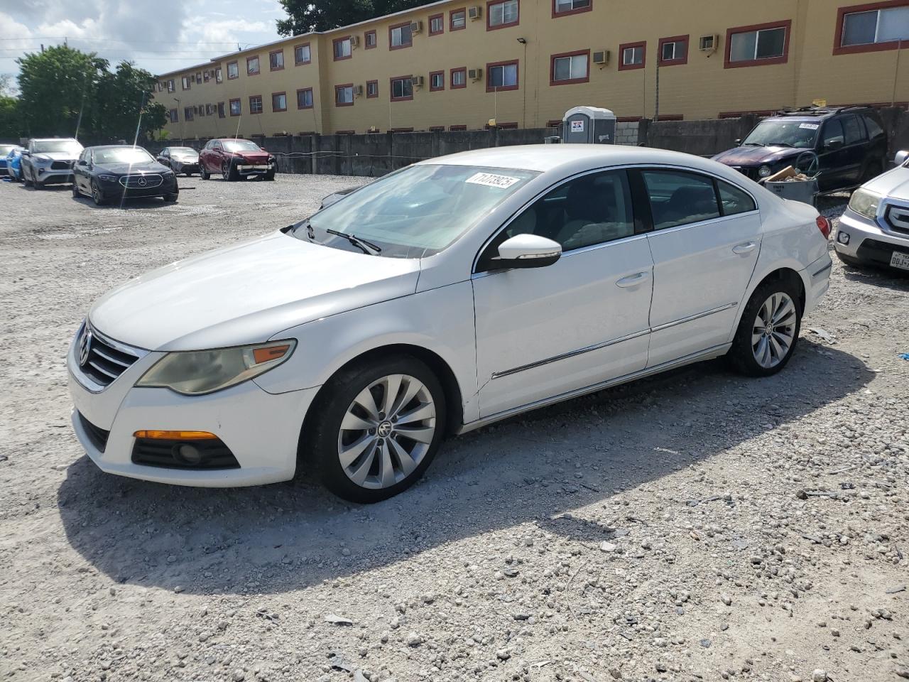 2010 Volkswagen Cc sport SPORT