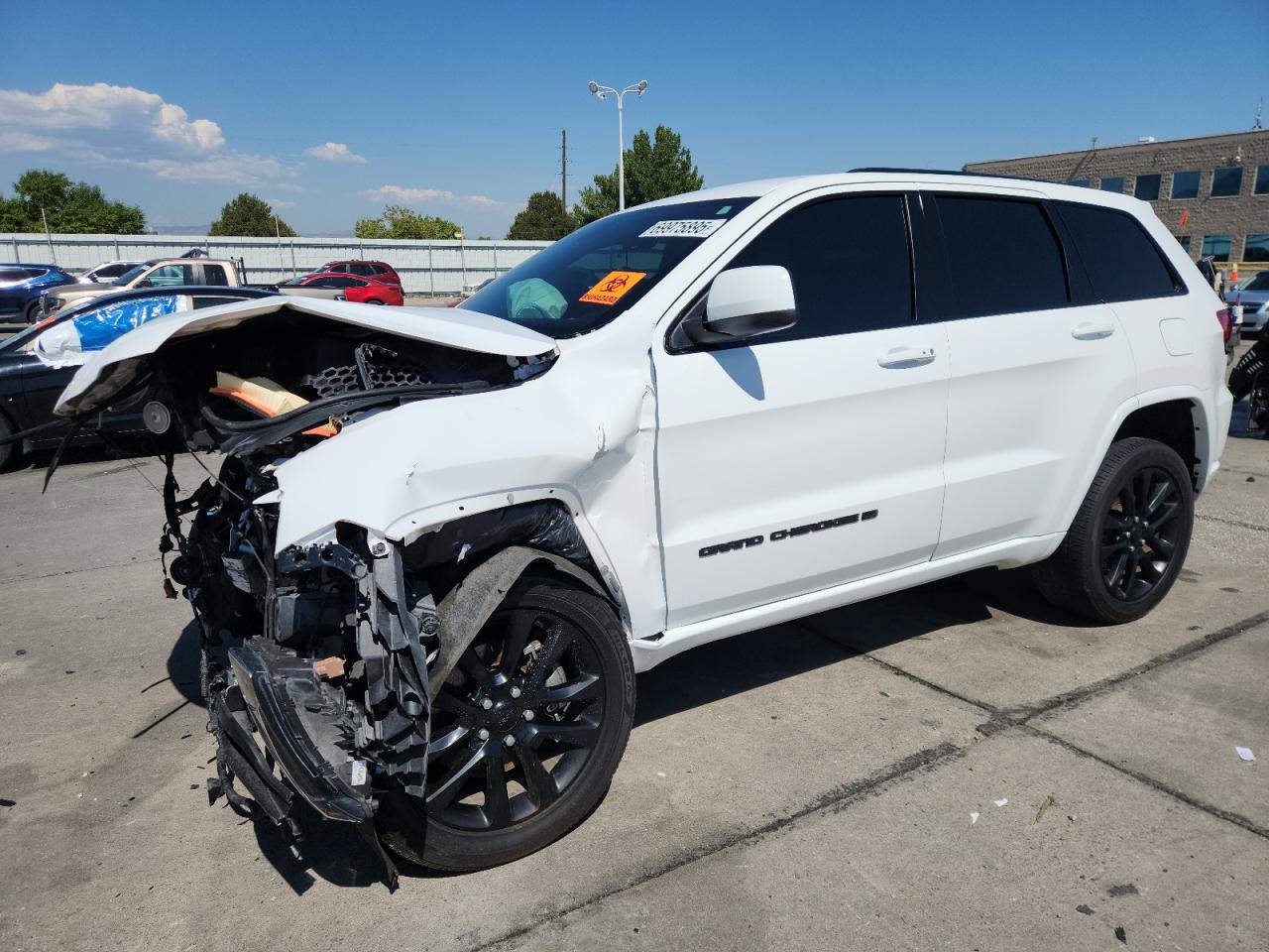 2022 Jeep Grand cher LAREDO E