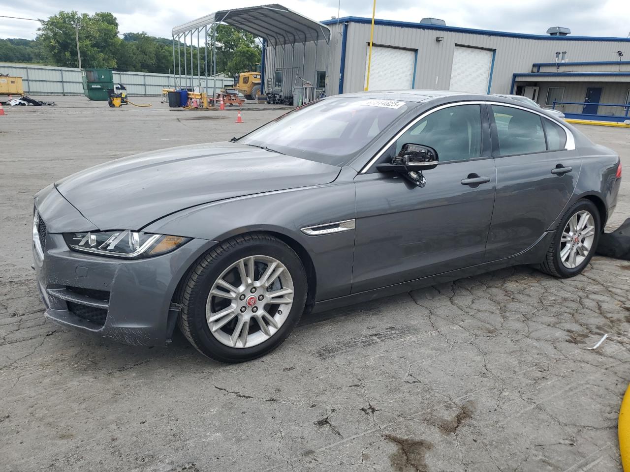 Jaguar Xe premium