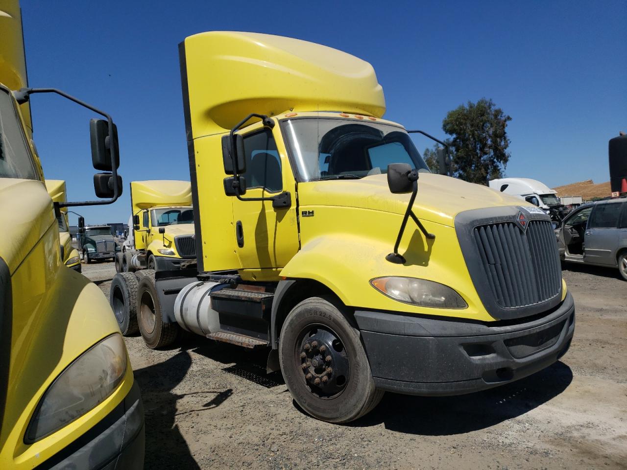 2018 International Rh613 - Trucks Semi Truck