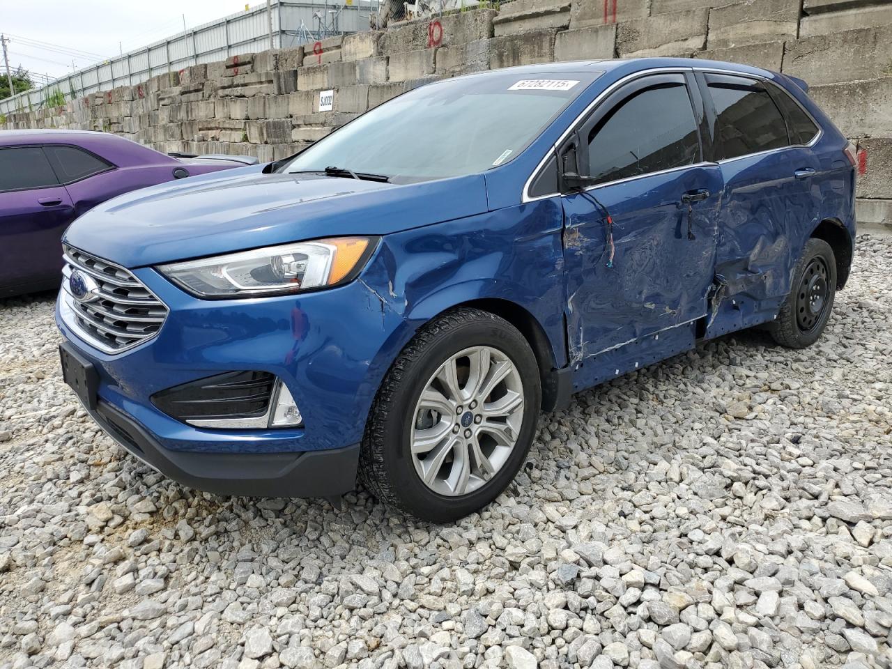 2020 Ford Edge titan TITANIUM