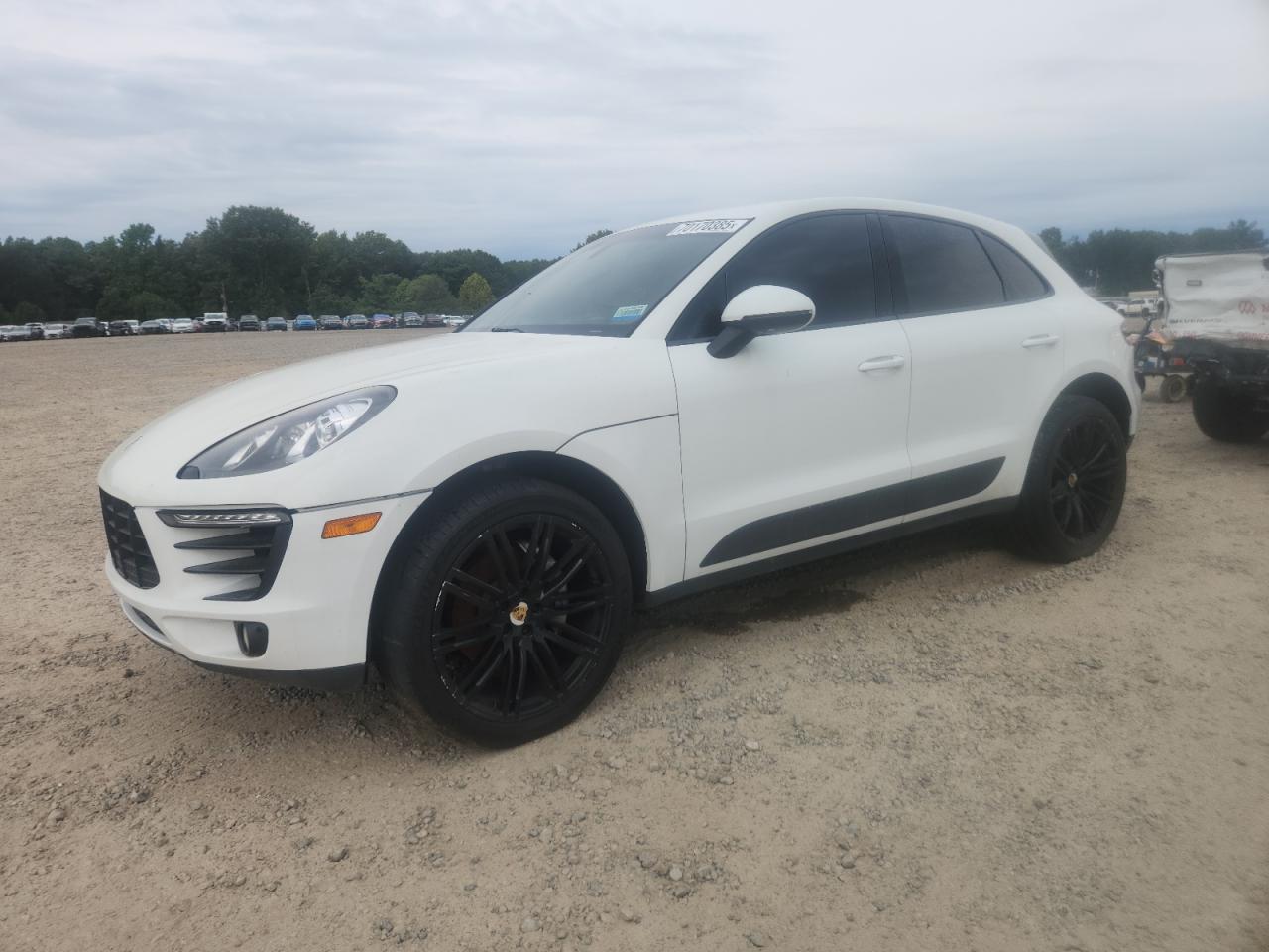 2016 Porsche Macan