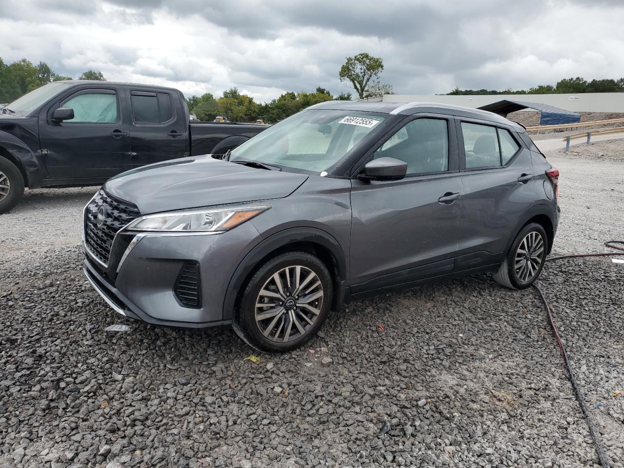 2023 Nissan Kicks sv SV