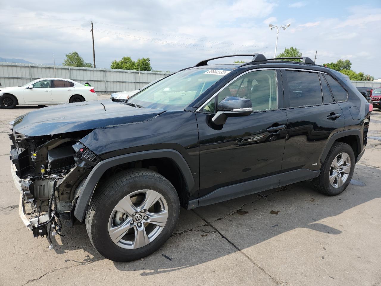 2023 Toyota Rav4 xle XLE