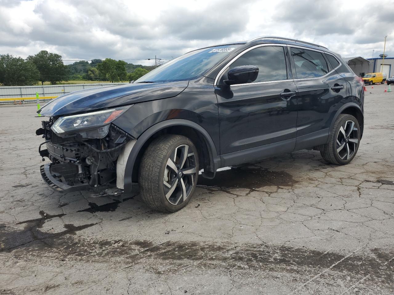 2022 Nissan Rogue spor SL