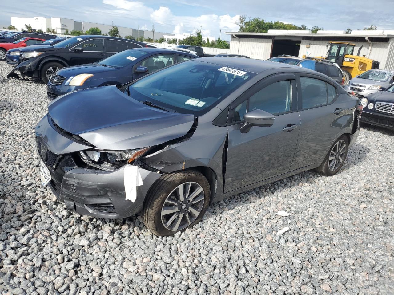 2020 Nissan Versa sv SV