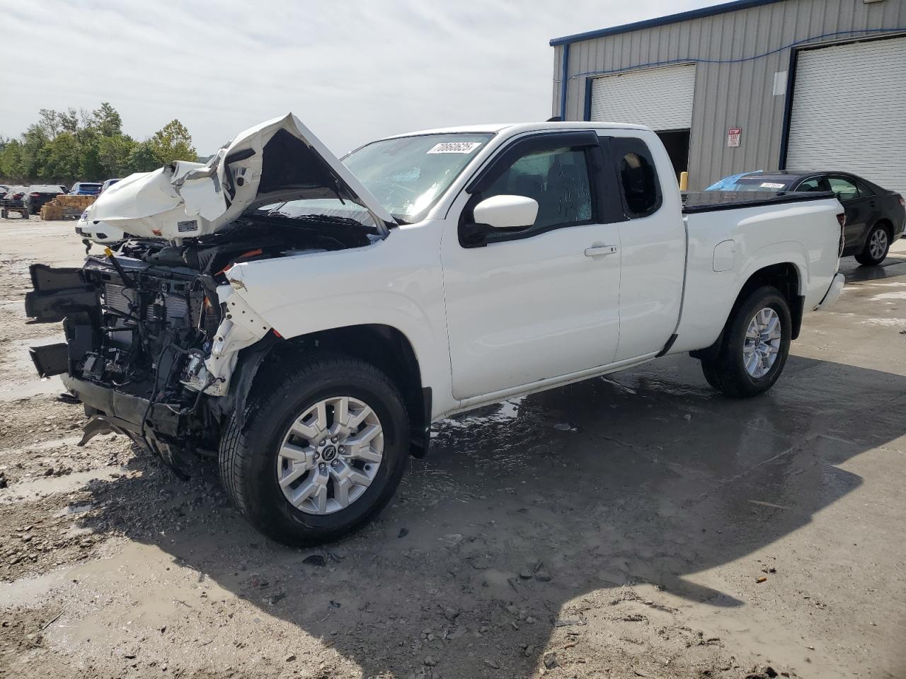 2024 Nissan Frontier s S