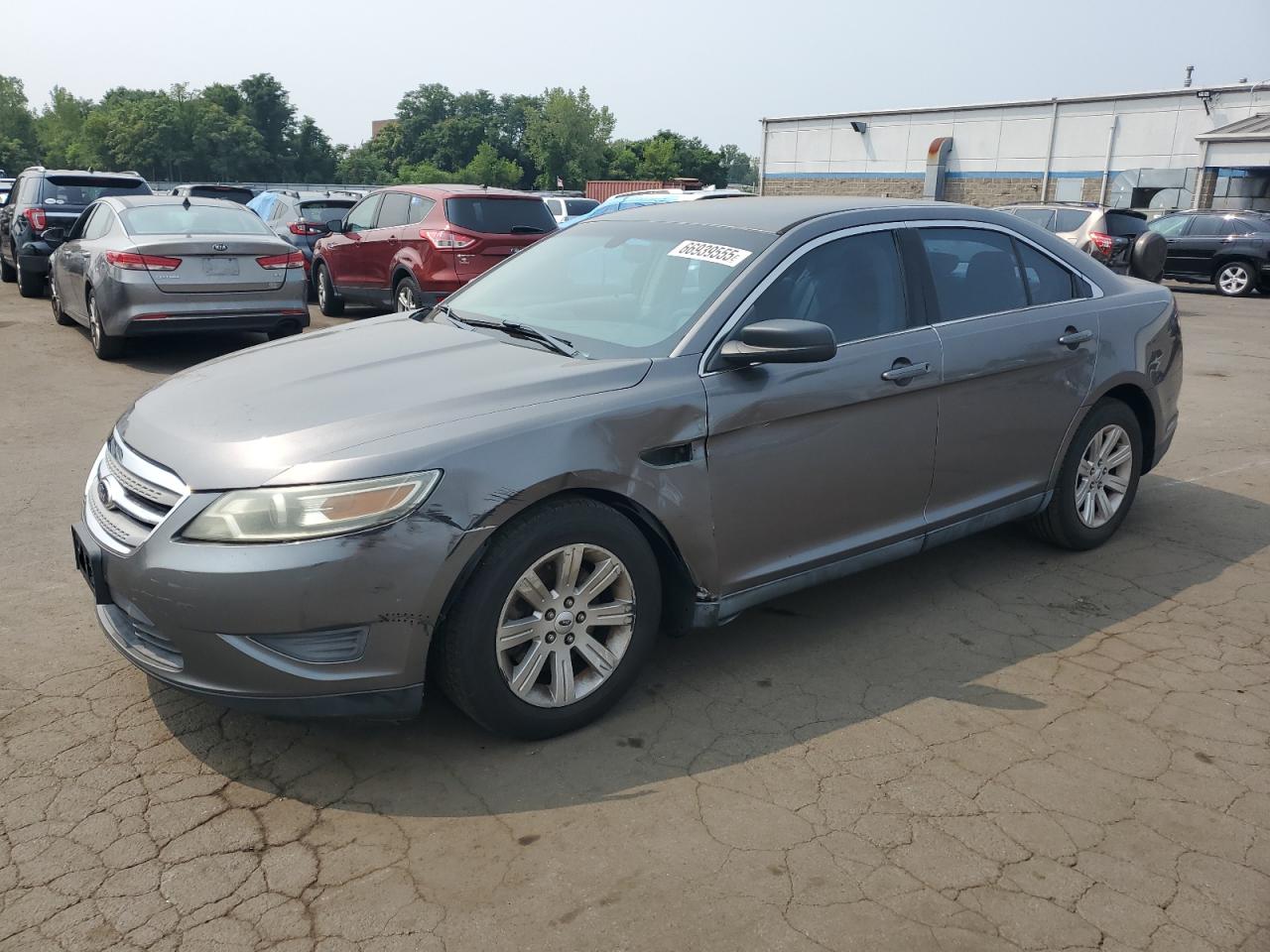 2011 Ford Taurus se SE