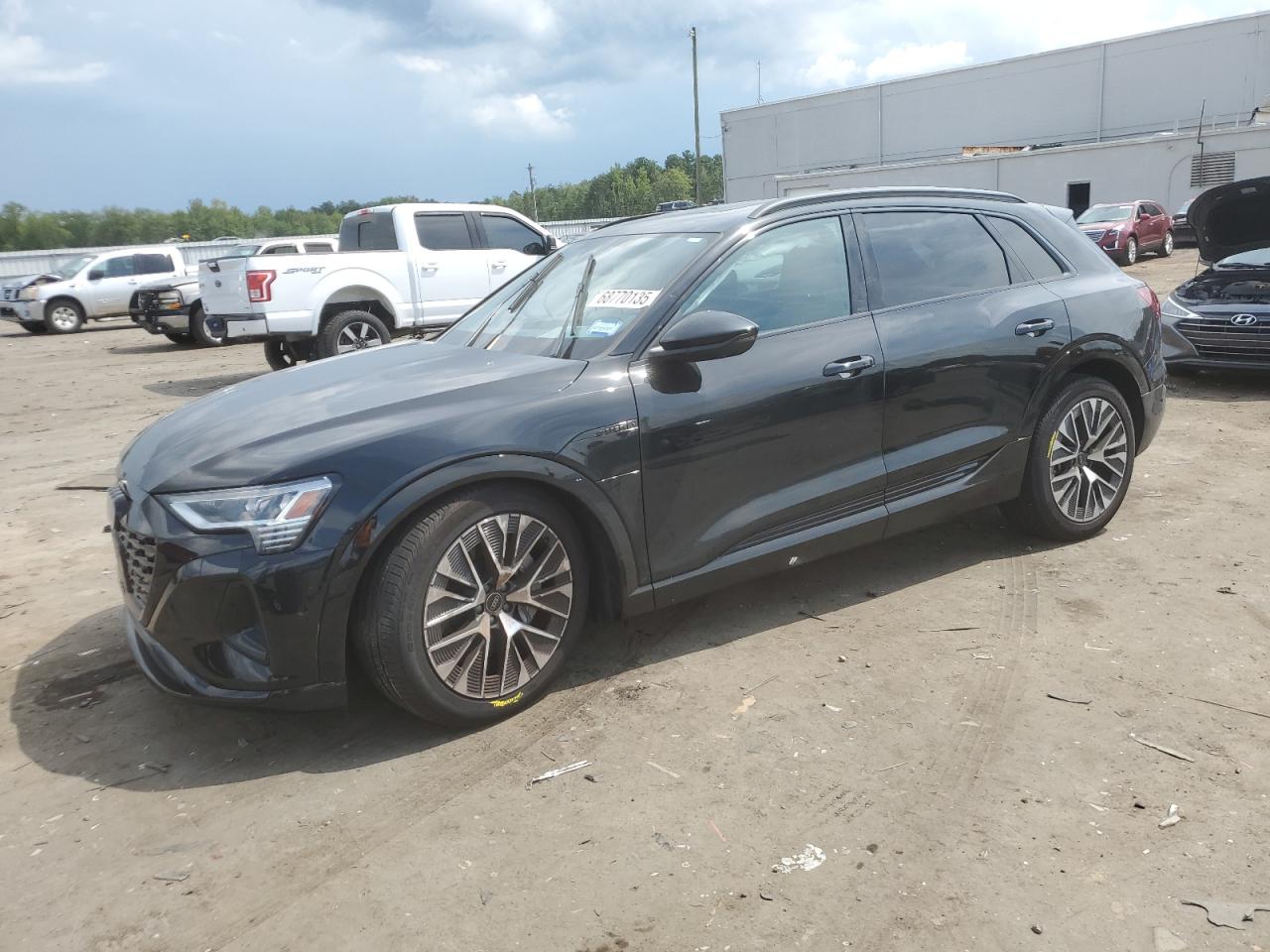 2024 Audi Q8
