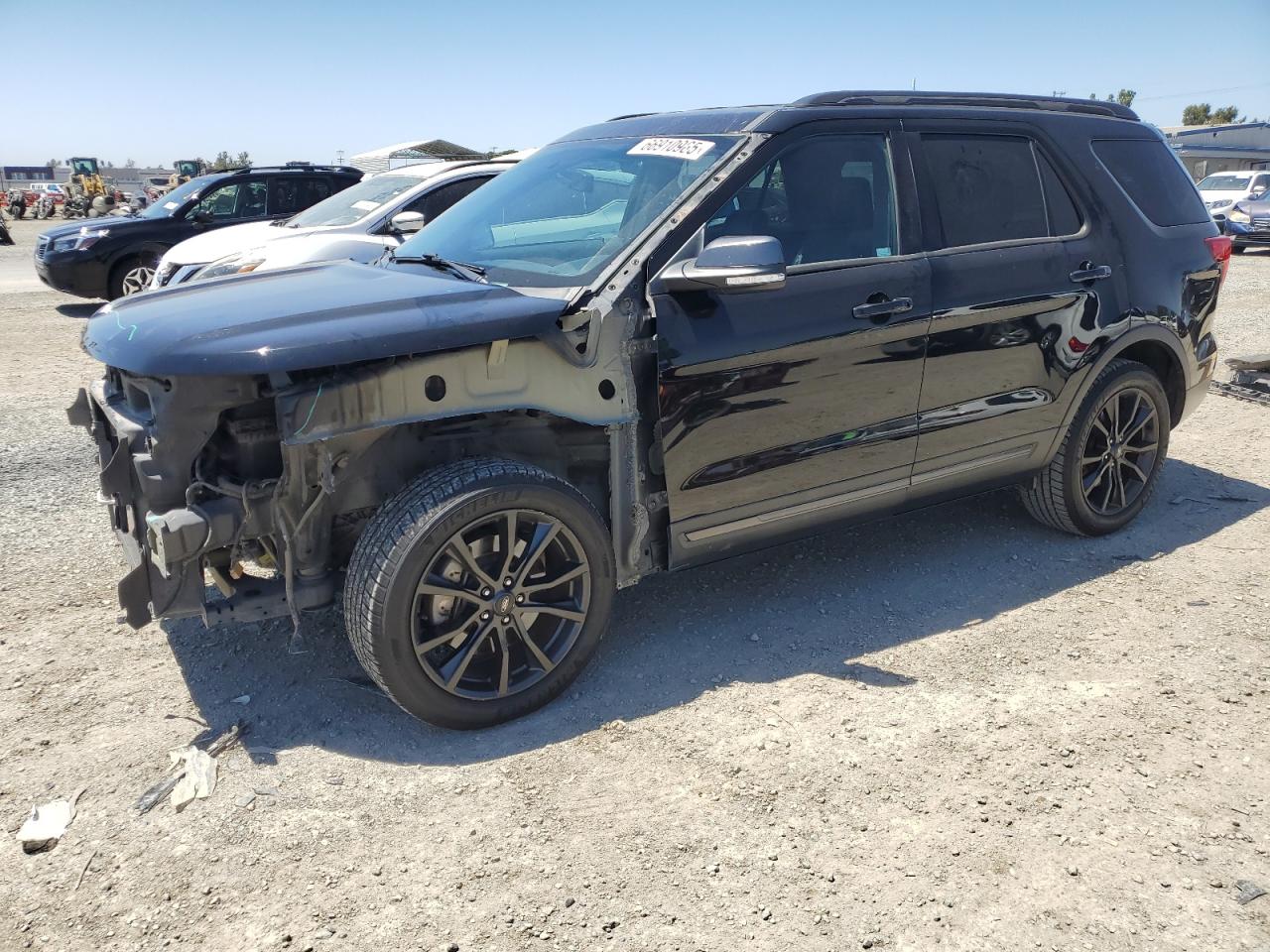 2017 Ford Explorer x XLT