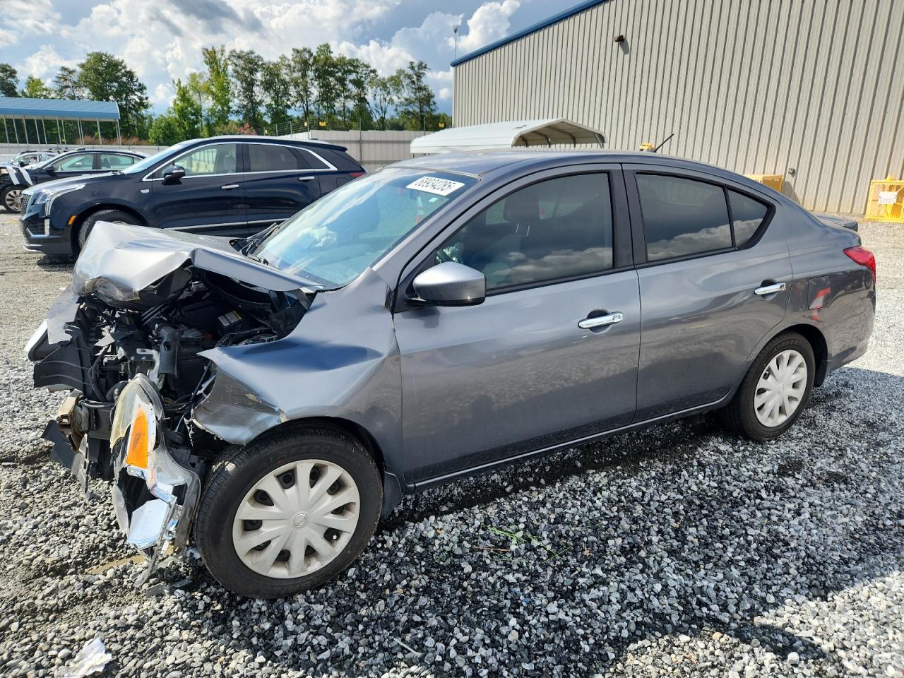 2017 Nissan Versa s S
