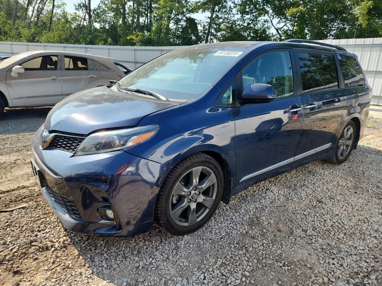 2019 Toyota Sienna se SE
